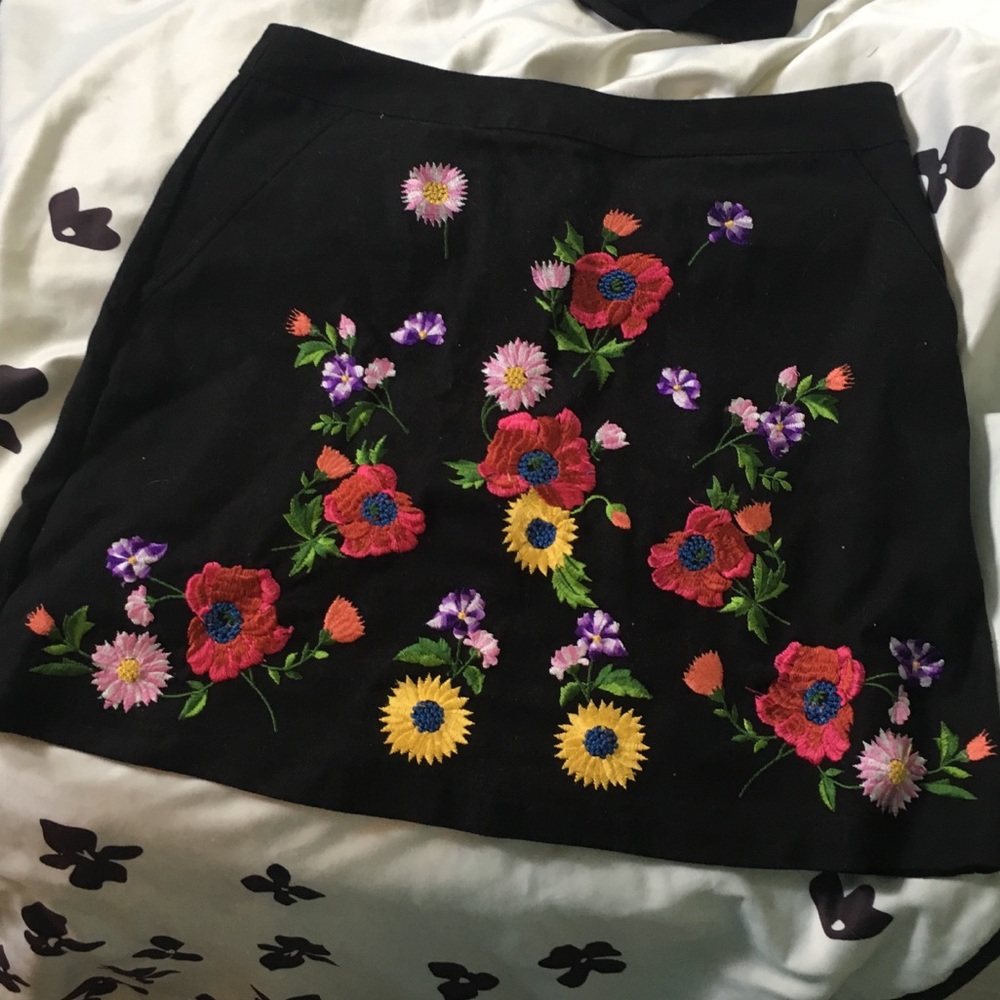 Topshop Floral Embroidered Skirt
